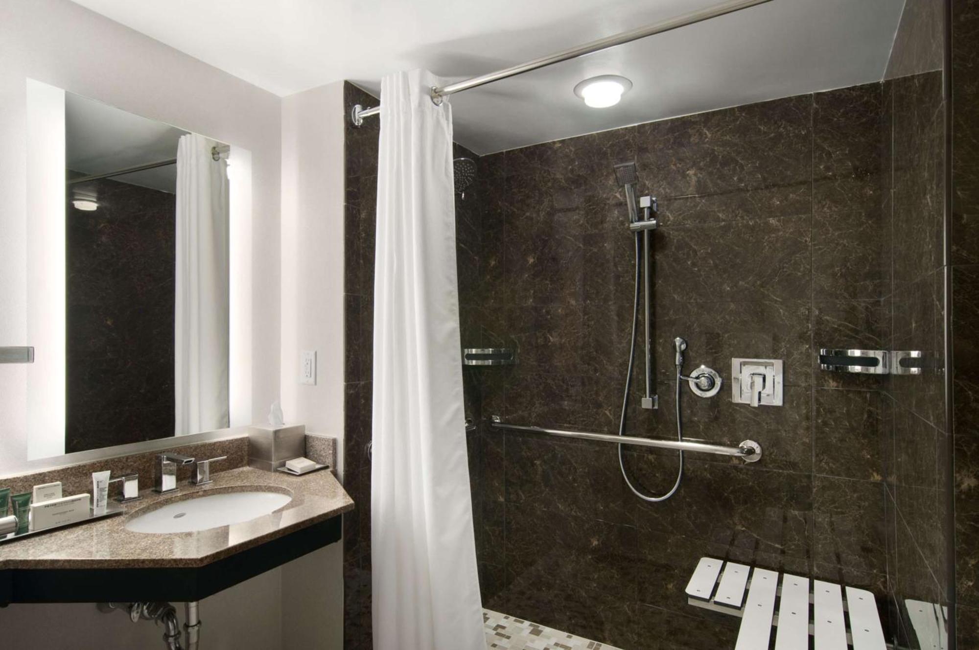 Hilton Atlanta Airport Hotel College Park Bilik gambar